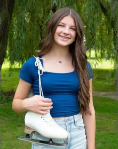 Sienna Oliphant photo